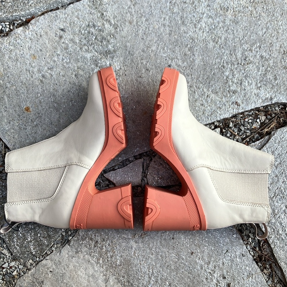 SOREL Women's Brex Heel Chelsea Boots. - Picture 7 of 17